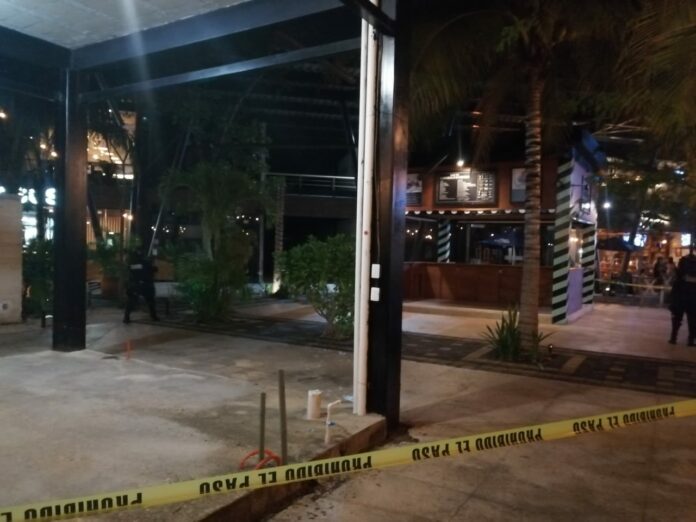 Atacan a balazos billar en Playa del Carmen Atacan a balazos billar en Playa del Carmen