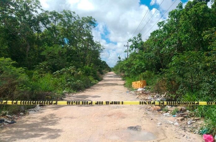Mañana violenta en Cancún, encuentran tres ejecutados en dos puntos de la ciudad Mañana violenta en Cancún, encuentran tres ejecutados en dos puntos de la ciudad