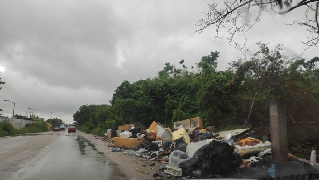GALERÍA InHouse genera tiradero clandestino en Playa del Carmen