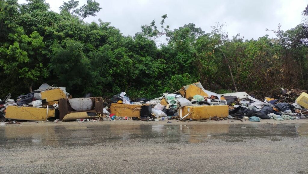 GALERÍA InHouse genera tiradero clandestino en Playa del Carmen