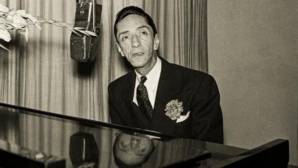 El polémico último matrimonio de Agustín Lara se casó con la hija que