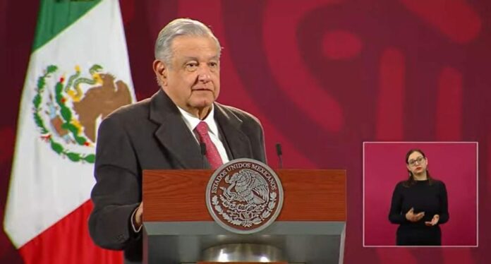 AMLO pide otro cambio al Tren Maya AMLO dijo que se planea un nuevo ajuste en el trazo del Tren Maya, y para lograrlo requieren apoyos de empresarios de Q. Roo. Foto: Redes sociales