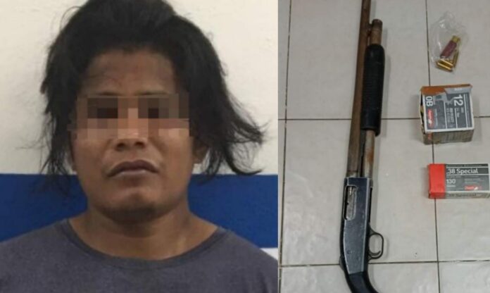 detenido con escopeta en Playa del Carmen Un sujeto fue detenido con una escopeta y más de 60 cartuchos útiles en Playa del Carmen; en la colonia irregular Los Sauces.