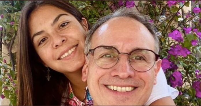 nace hija de Lopez Gatell y Rebeca Peralta Se anunció que ha nacido la hija de Hugo López-Gatell y su pareja Rebeca Peralta. Es una niña y nació el viernes 7 de enero. Foto: Sin Embargo