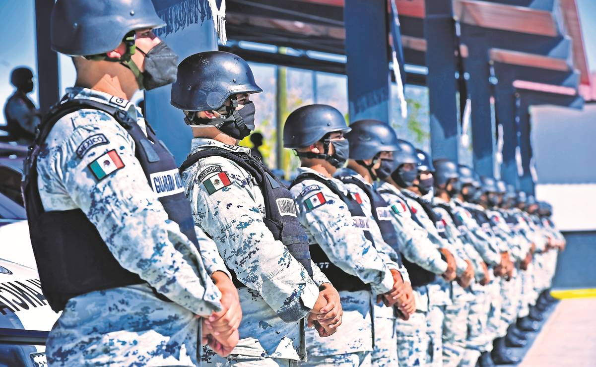 Elementos de la Guardia Nacional les ordenan asistir a la marcha de