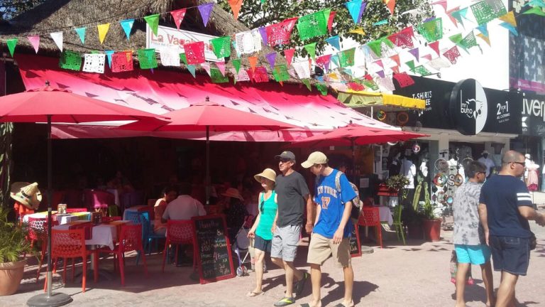 Restaurantes Playa cerrarán bien el año