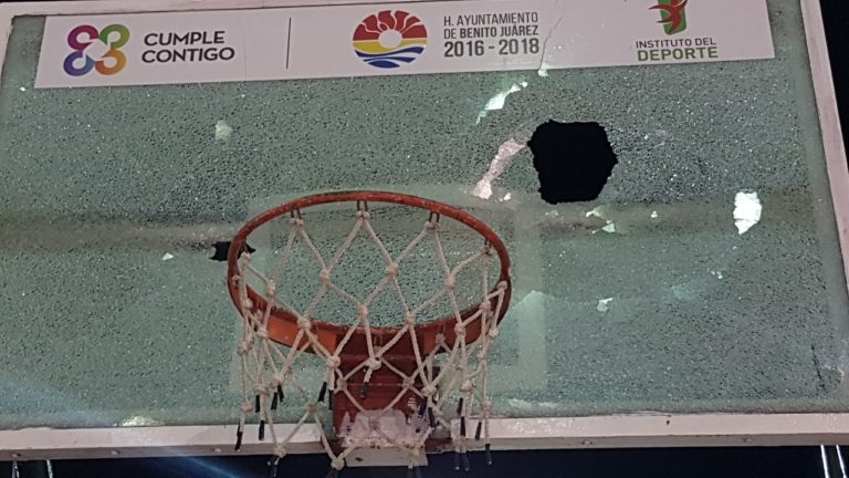 CANASTA DESTROZADA MEADE