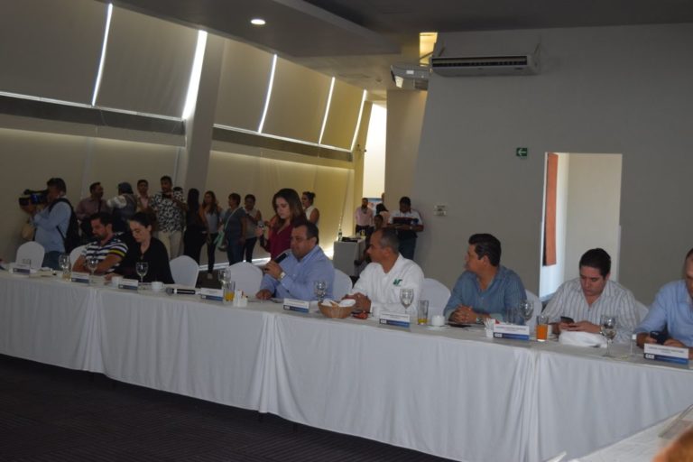 Presentarán empresarios inquietudes a todos los candidatos