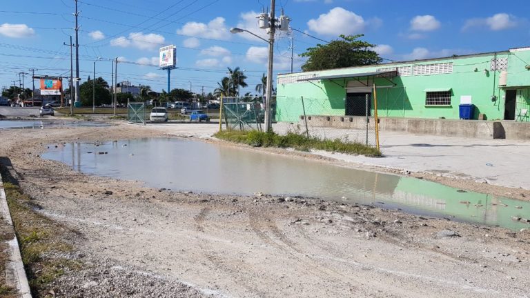 Toma Remberto represalias contra personas que exhiben “gran bache”