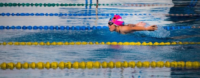 Busca cancunense un lugar en la selección nacional de para-natación