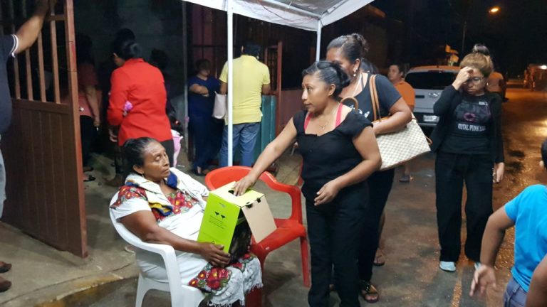 Cancunenses se solidarizan con familia de Amaraini