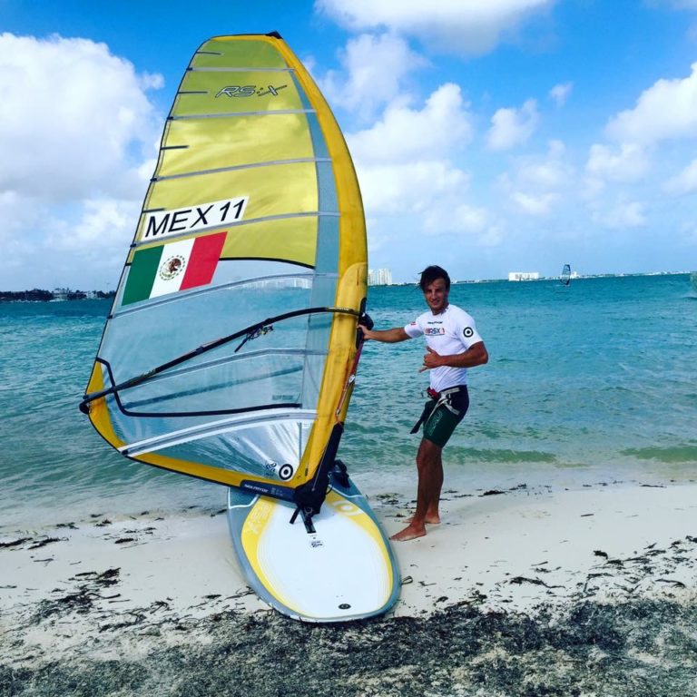 A toda vela para el Panamericano de windsurfing
