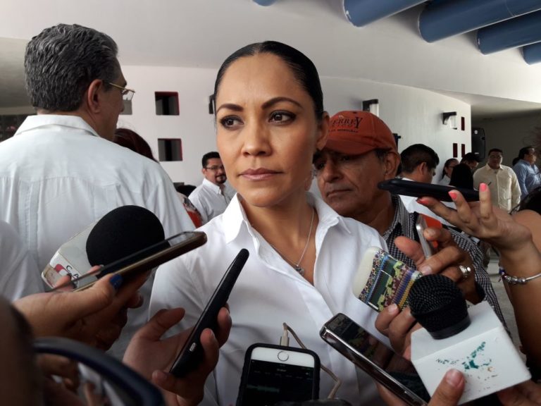 El Sector Salud no rechaza pacientes: Alejandra Aguirre