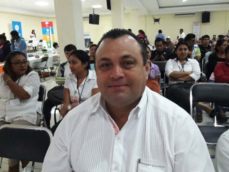 Designa el PRD a Eloy Peniche como candidato