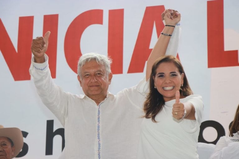 “México cambiará para bien”: AMLO y Mara