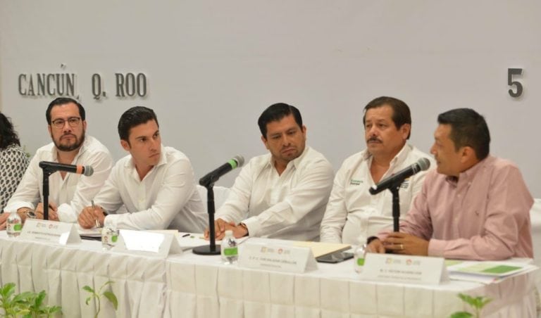 Concluirá en septiembre el cambio de luminarias en Cancún