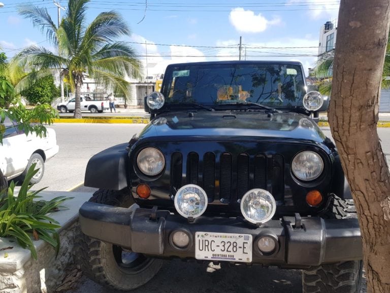 Balean automóvil en la Región 503