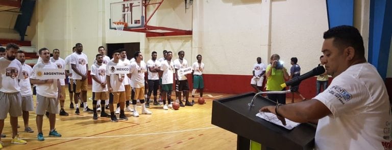 Continúa la fiesta en el baloncesto en Cancún