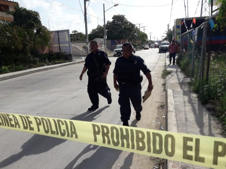 Ejecutan a un hombre frente a la Escuela Superior de Leyes