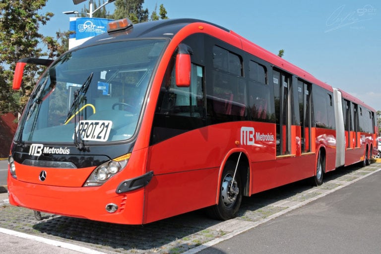 Transportistas de Cancún anuncian metrobús hasta Tulum