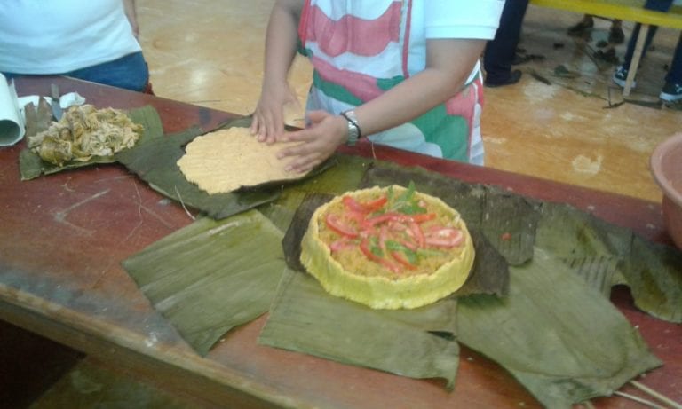 Pibipollo, exquisitez que levanta y revive muertos