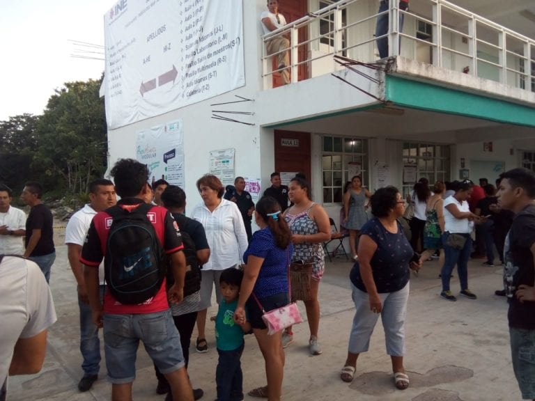 Abandonan los estudios 3 de cada 10 estudiantes de Cobach