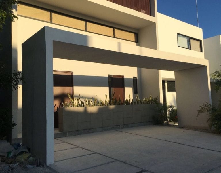 Caen inversiones en el sector inmobiliario: CCE