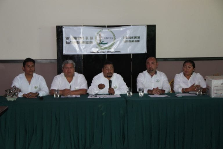 Disidentes del IMSS conforman su sindicato “democrático”