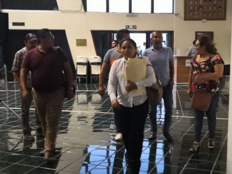 Presentan Ministeriales queja ante el Congreso y Ejecutivo por no cumplir con pago de sueldos