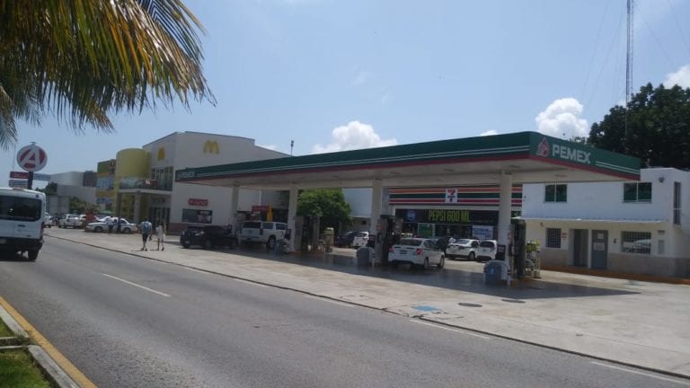 Gasolinera de Zona Hotelera, en “lista negra” por despachar litros incompletos