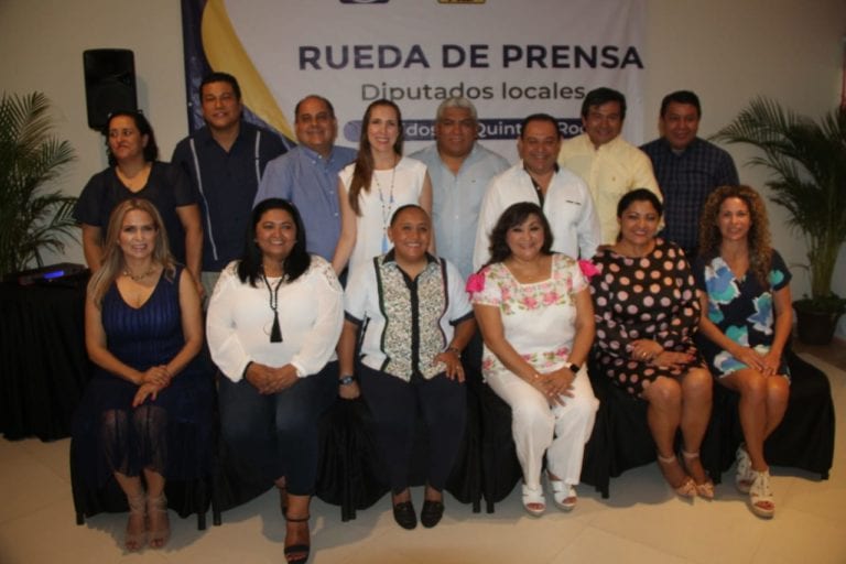 Critican PAN, PRD y Pesqroo que AMLO minimice problema de sargazo