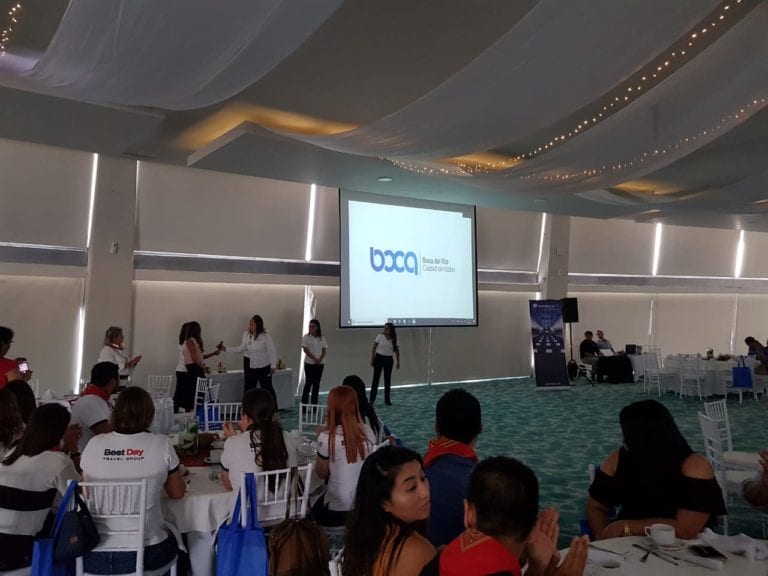 Promueve la caravana en Cancún, atractivos turísticos de Veracruz