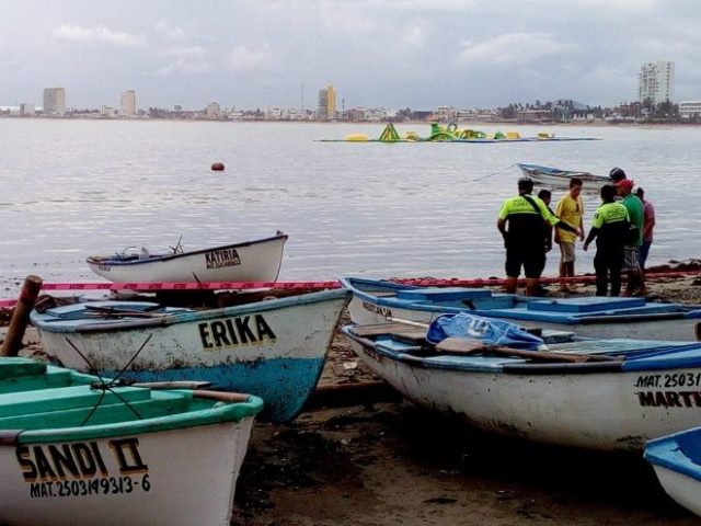 Piden no acudir a playas en Cancún, por actividad eléctrica