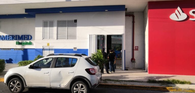 Asaltan Hospital Amerimed en Cancún