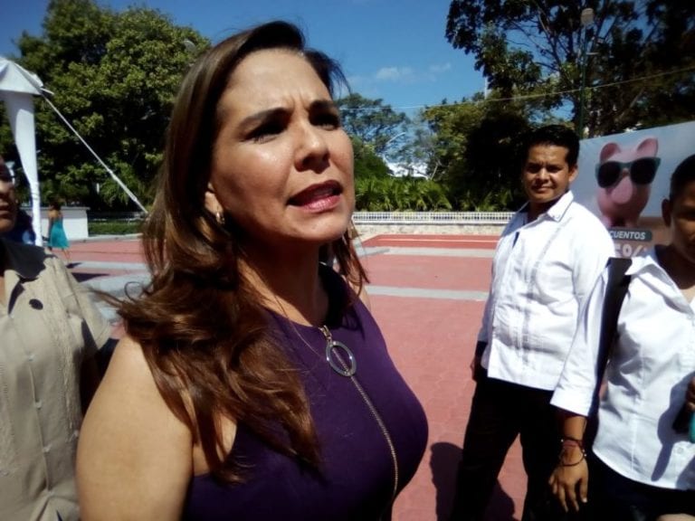 Llama Mara Lezama a morosos para que paguen su predial