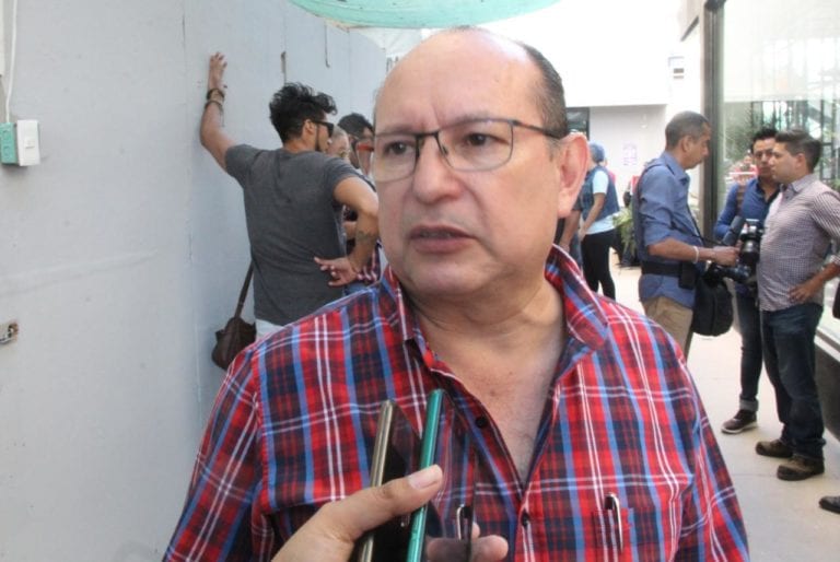 Dirigente sindical encuentra “beneficios” a los descansos sin sueldo