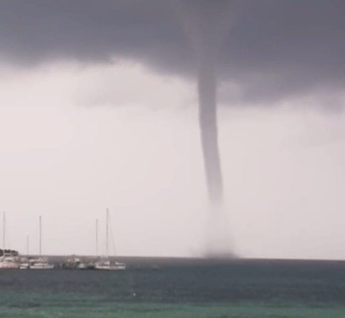 tromba Cancún