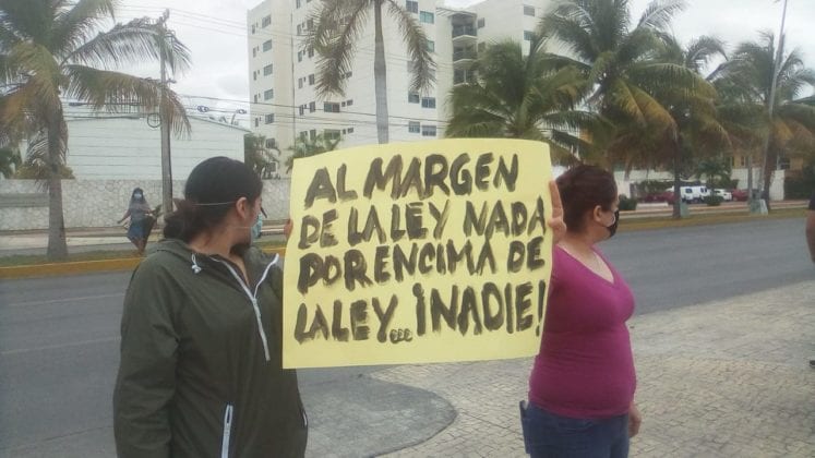 protesta en Best Day