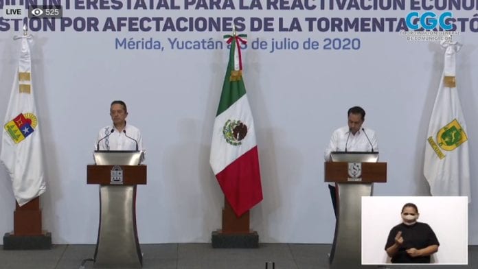 Los gobernadores de Quintana Roo y Yucatán, Carlos Joaquín y Mauricio Vila.