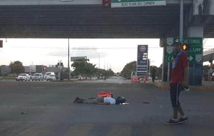 Paramédicos auxiliaron al lesionado, pero su estado es sumamente grave.