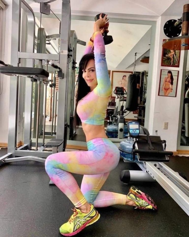 Critican a Maribel Guardia por tener fotos de ella “para motivarse” en el gym Critican a Maribel Guardia por tener fotos de ella “para motivarse” en el gym