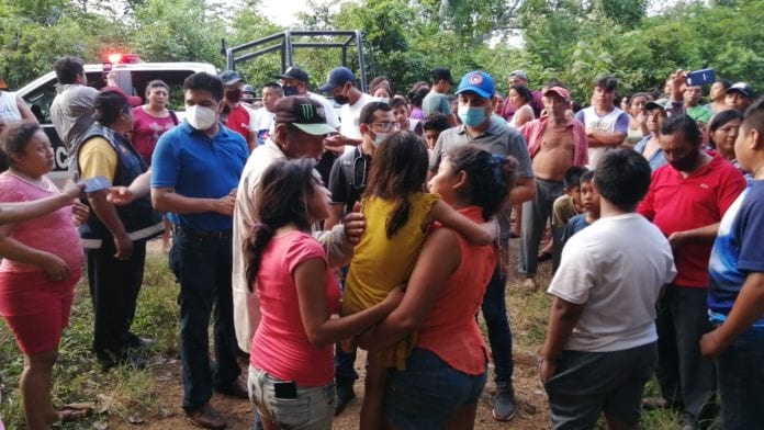 Una niña que se internó en la selva esta tarde en el camino de acceso a la comunidad de San Diego fue hallada a salvo horas después de una labor de búsqueda por parte de pobladores del lugar y brigadas del Ayuntamiento de José María Morelos.