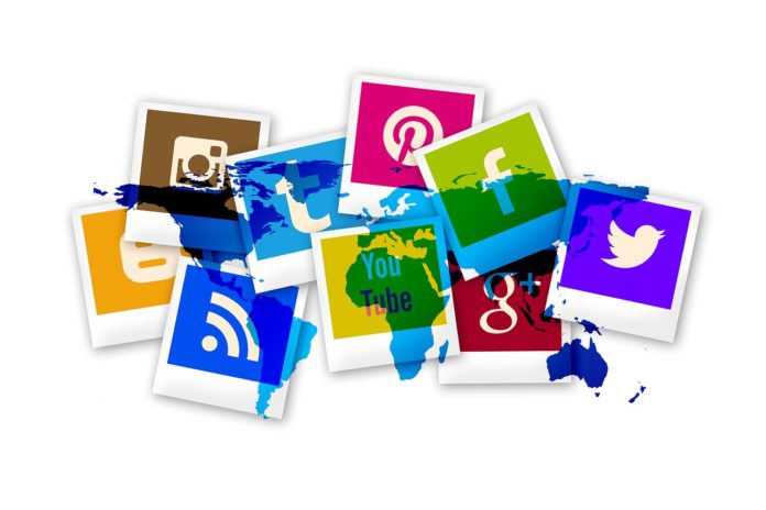 Buscan que Facebook, Google y otras compañías paguen impuestos en los países donde operan