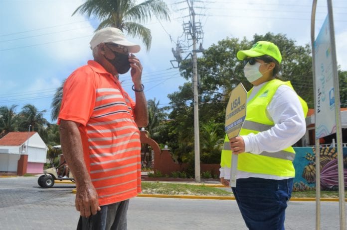 Autoridades sanitarias de Quintana Roo, informan que hasta hoy hay en la entidad 15 mil 333 casos de Covid-19, por lo que invitan a aislarse si se tiene síntomas, a no hacer reuniones y solo salir si es muy necesario.