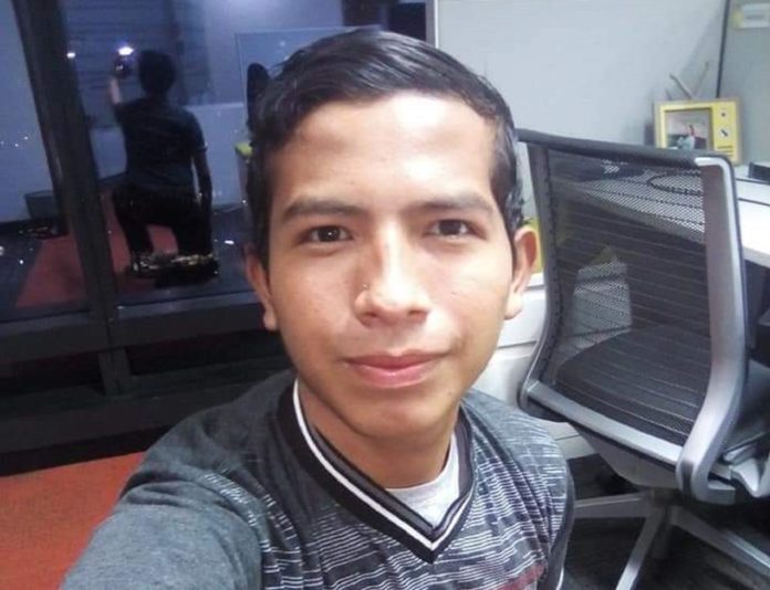 Viaja hermano de Aldo Gómez a Cancún para tramitar la entrega del cuerpo.