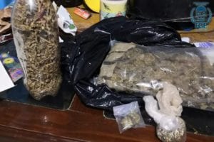 un detenido y droga 2