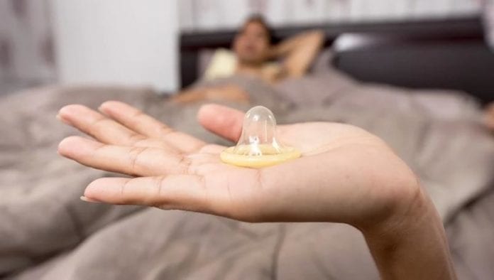 Alemania: Consideran como agresión sexual el quitarse el condón sin consentimiento