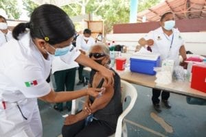 inician vacunación en Chetumal 3