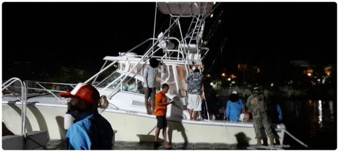 Secretaría de Marina rescata a siete personas a la deriva en aguas del Mar Caribe