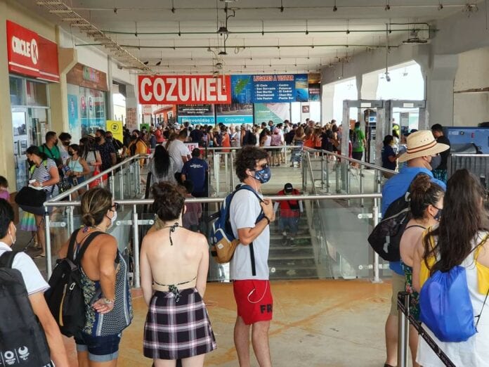 Hoteleros celebran autorización de campaña de vacunación del sector turístico en Quintana Roo Hoteleros celebran autorización de campaña de vacunación del sector turístico en Quintana Roo